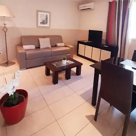 Centre Ville A 5 Mn A Pied Du Palais Et Plages Cannes Exterior photo